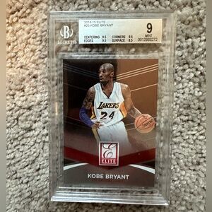 2014-2015 Elite Kobe Bryant Los Angeles Lakers Card Beckett Graded 9